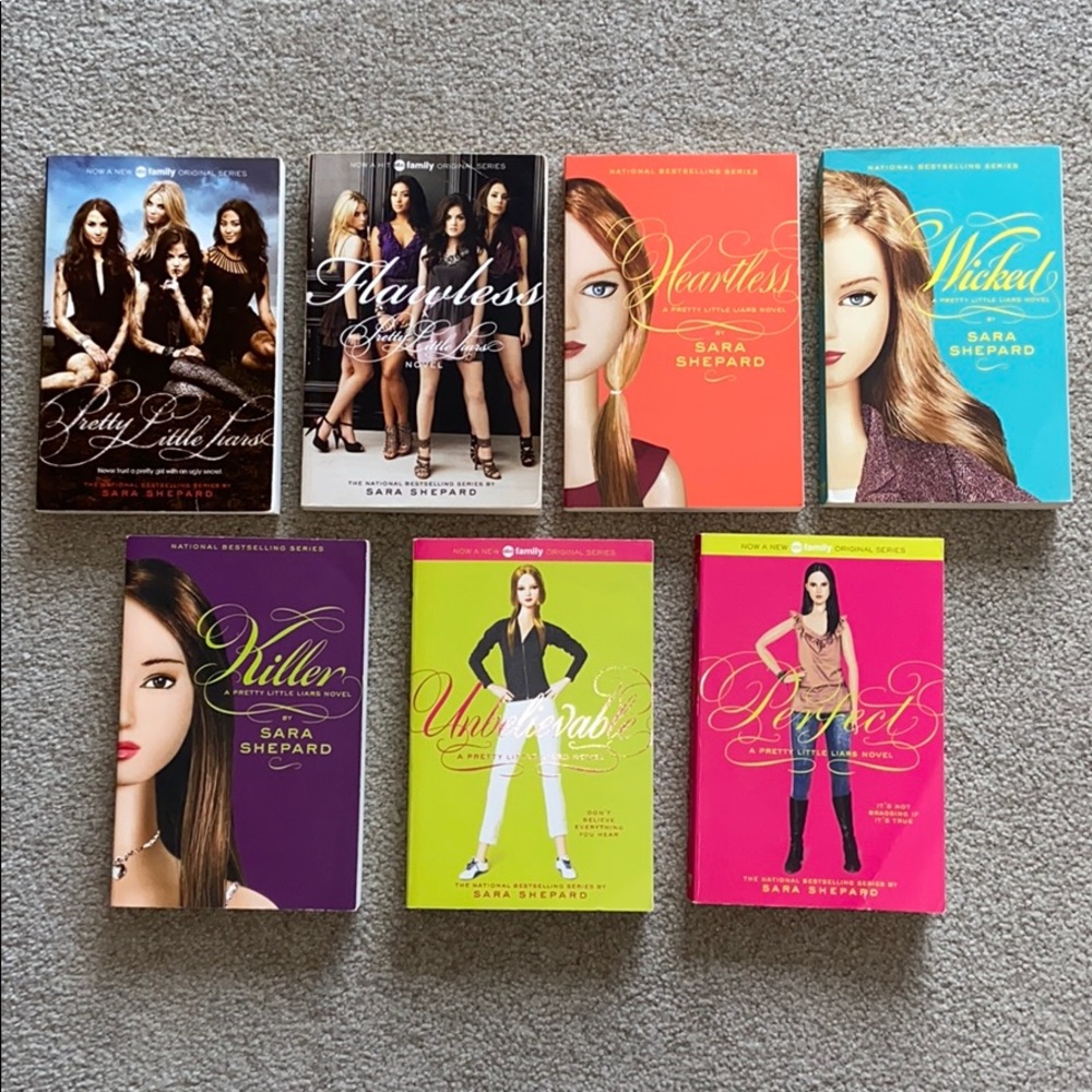 Pretty Little Liars Books